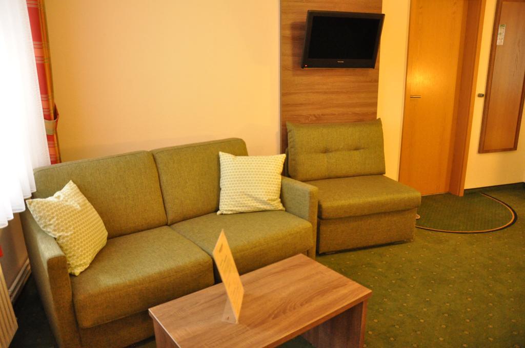 Schuetzenhof Ahlerstedt Hotel Bagian luar foto